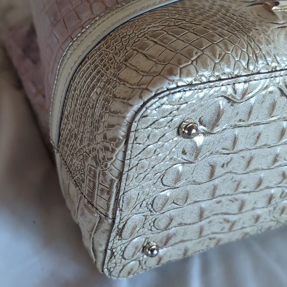 BRAHMIN Bucket Bag🩷 -Amelia Lilac Whimsey Shoulder Bucket Bag - Picture 13 of 15